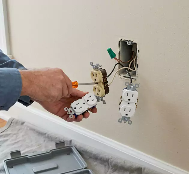 Professional Outlet Replacement: Your Local Swap-Out Team in La Vergne, TN